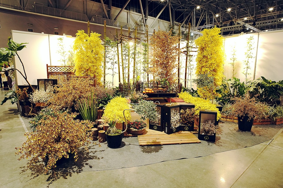 展場內花藝佈置。