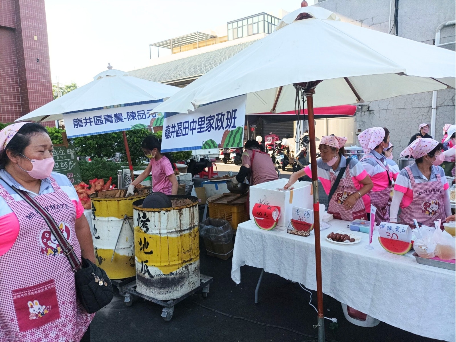 活動現場貨櫃市集。-3