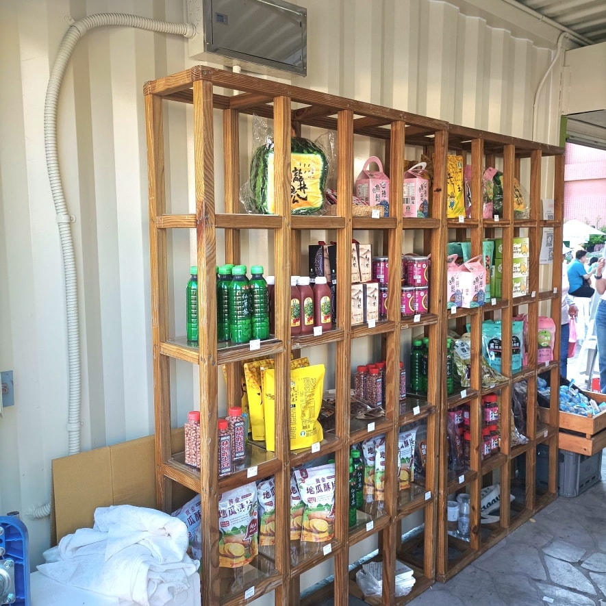 活動現場貨櫃市集。-4