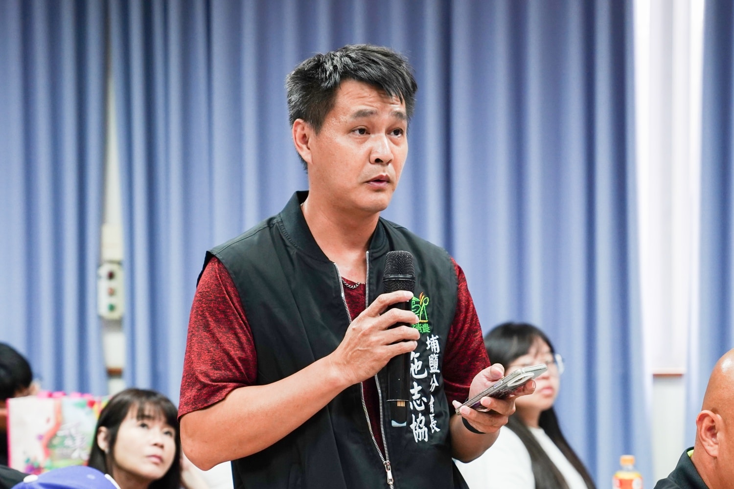 彰化青農代表發言提問。