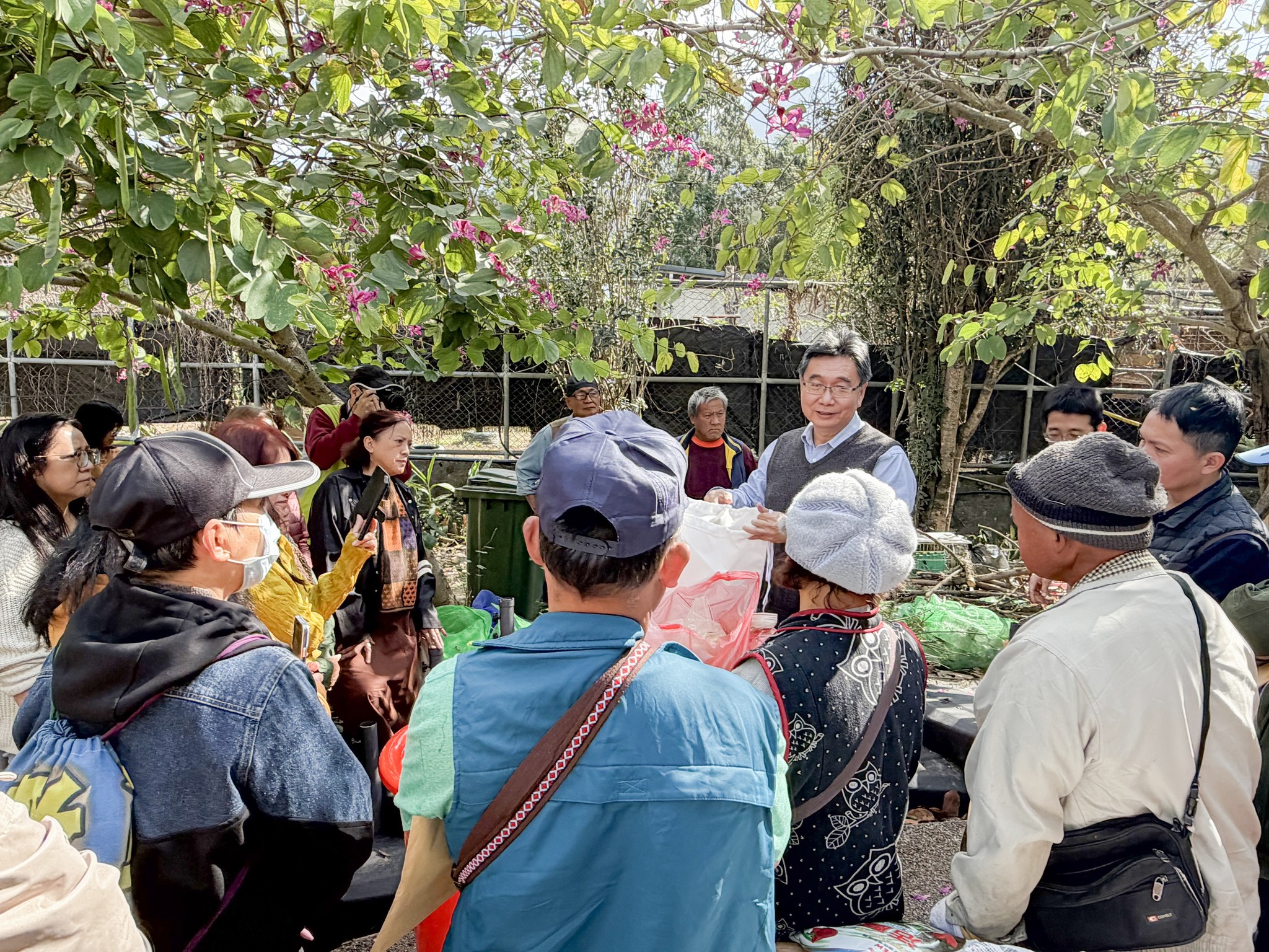 南投縣信義鄉「原鄉廊道行動學堂」蔬菜栽培與微生物資材應用與實作-6
