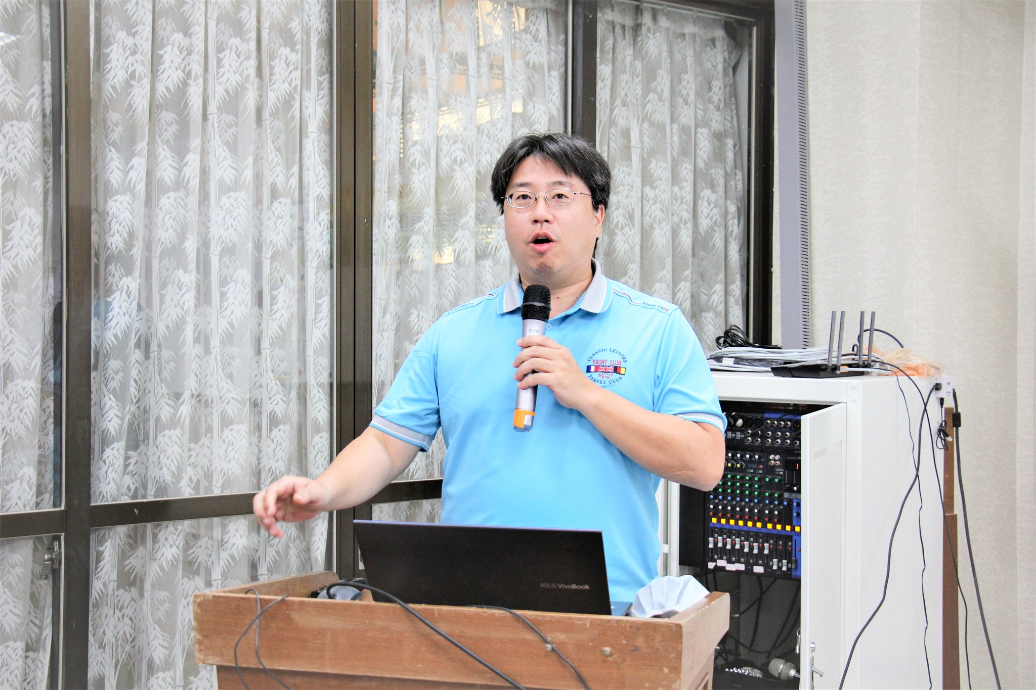 王照仁副研究員講解甘藷病蟲害介紹與防治策略。