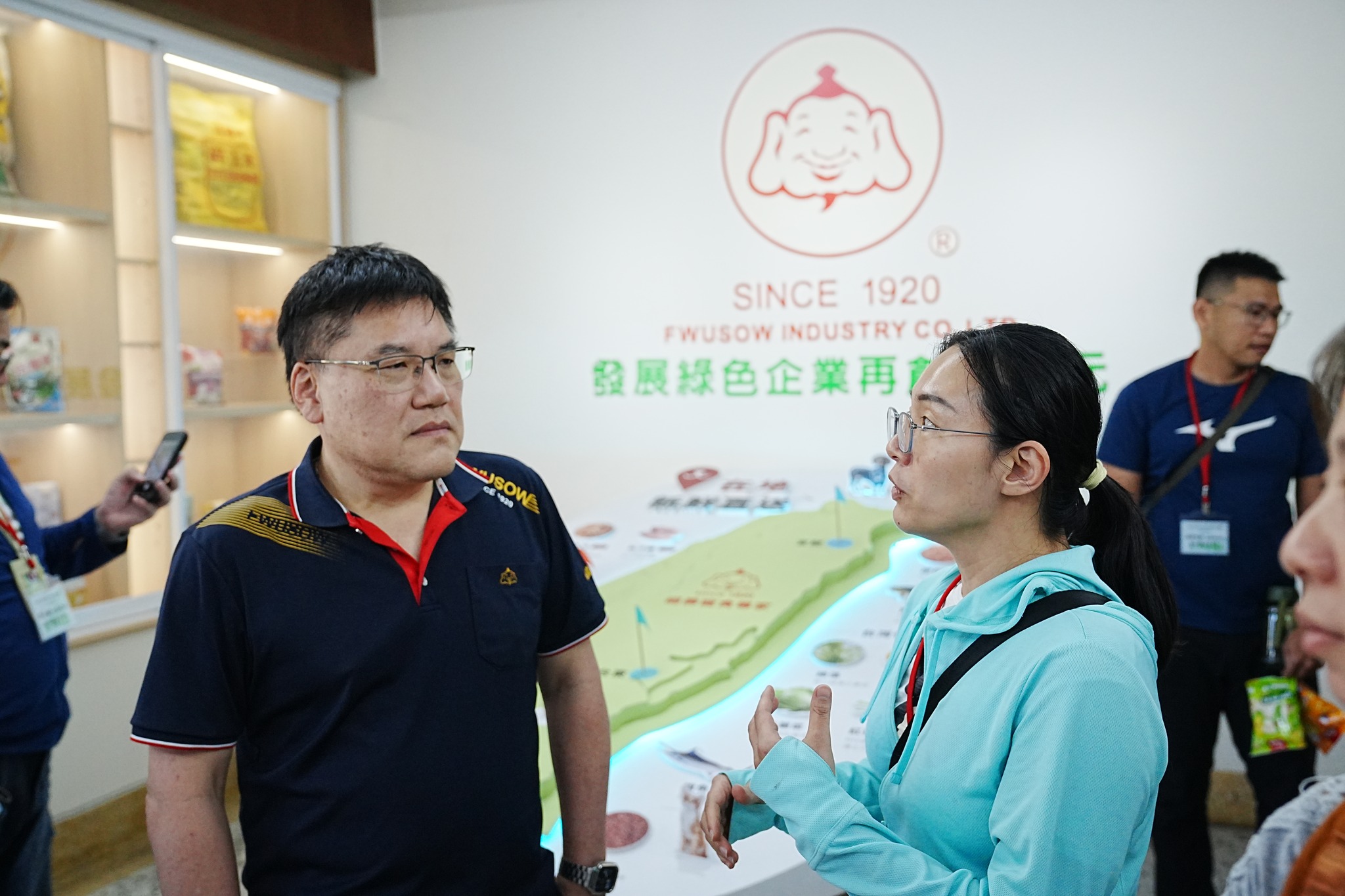 參與人員提問進行交流。