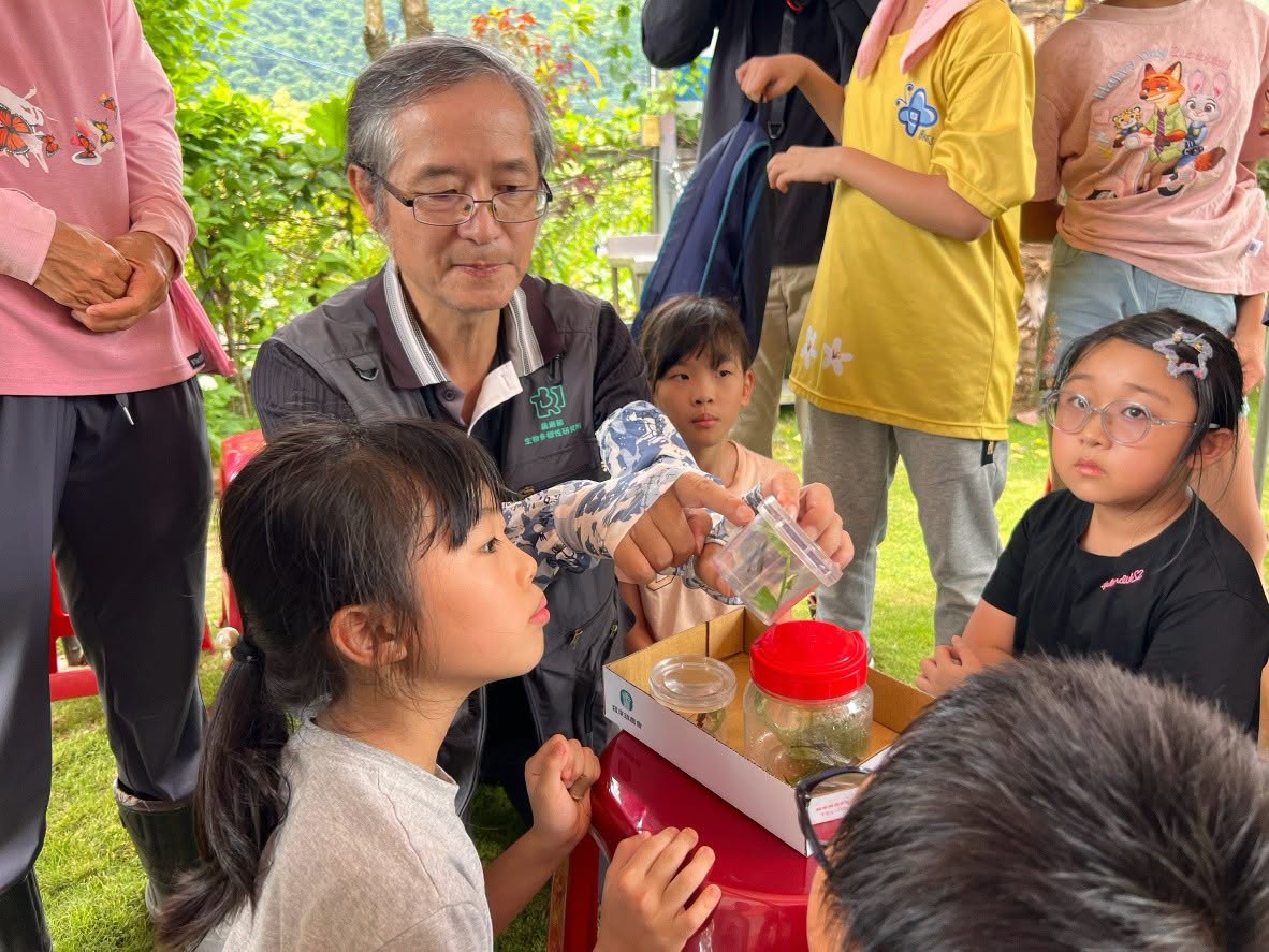 清流部落川中米友善栽培與水田生態保育專案－川中米自己種學童插秧體驗活動-6